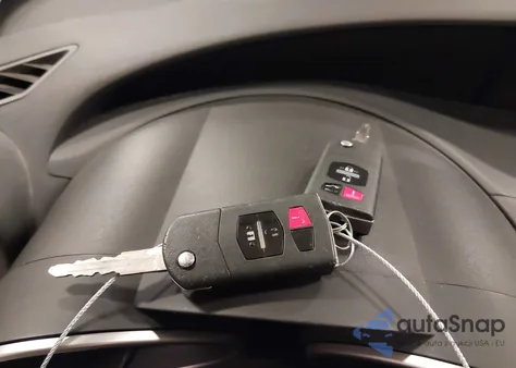 2013 Mazda Mazda3 I Sv из США, поврежденный, VIN JM1BL1TF3D1785023